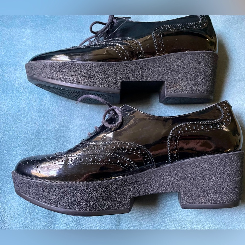 ROBERT CLERGERIE Platform Oxfords Size 9.5 Like New!
